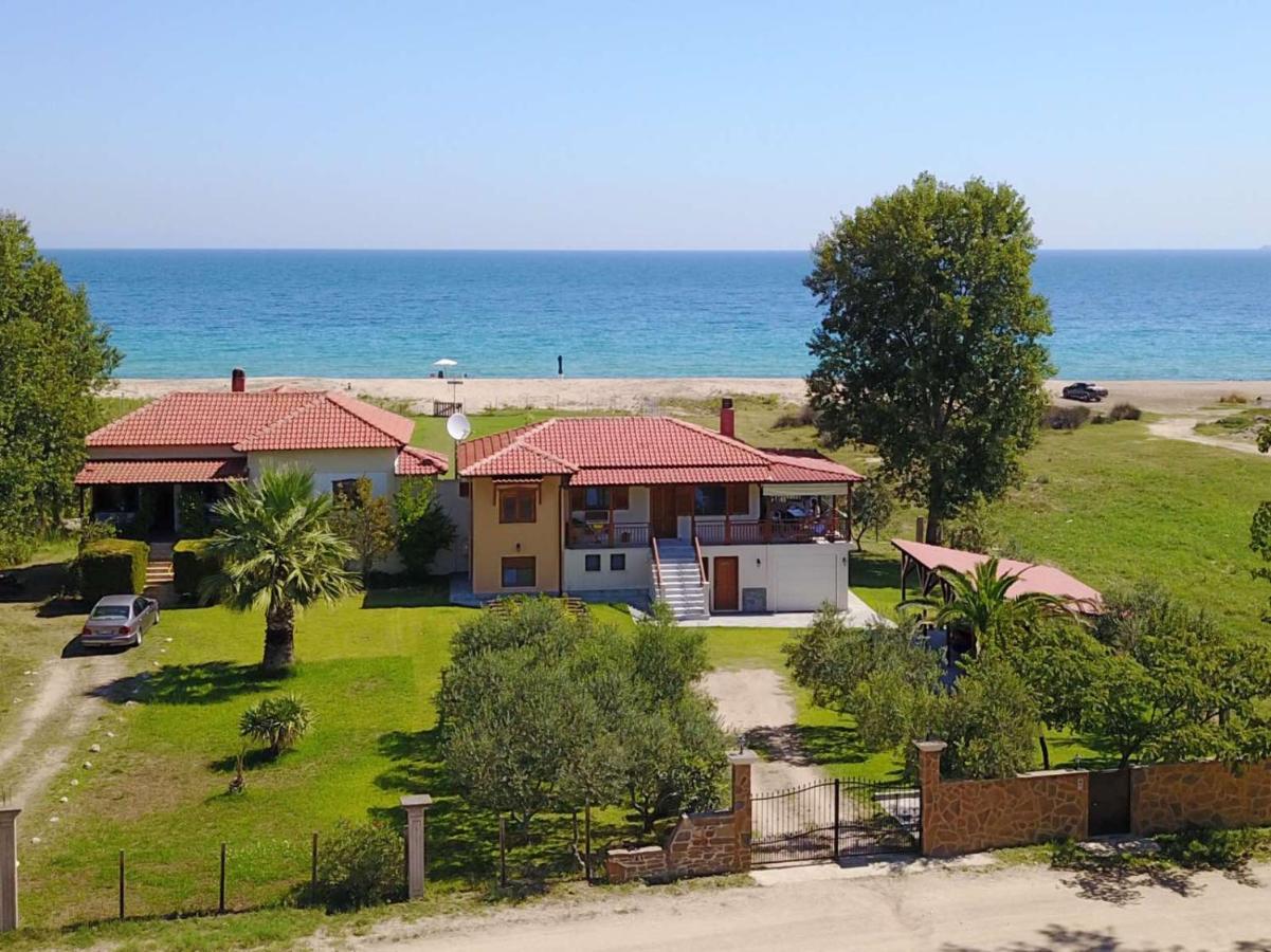 Villa Ilyos Ierissos Exterior photo