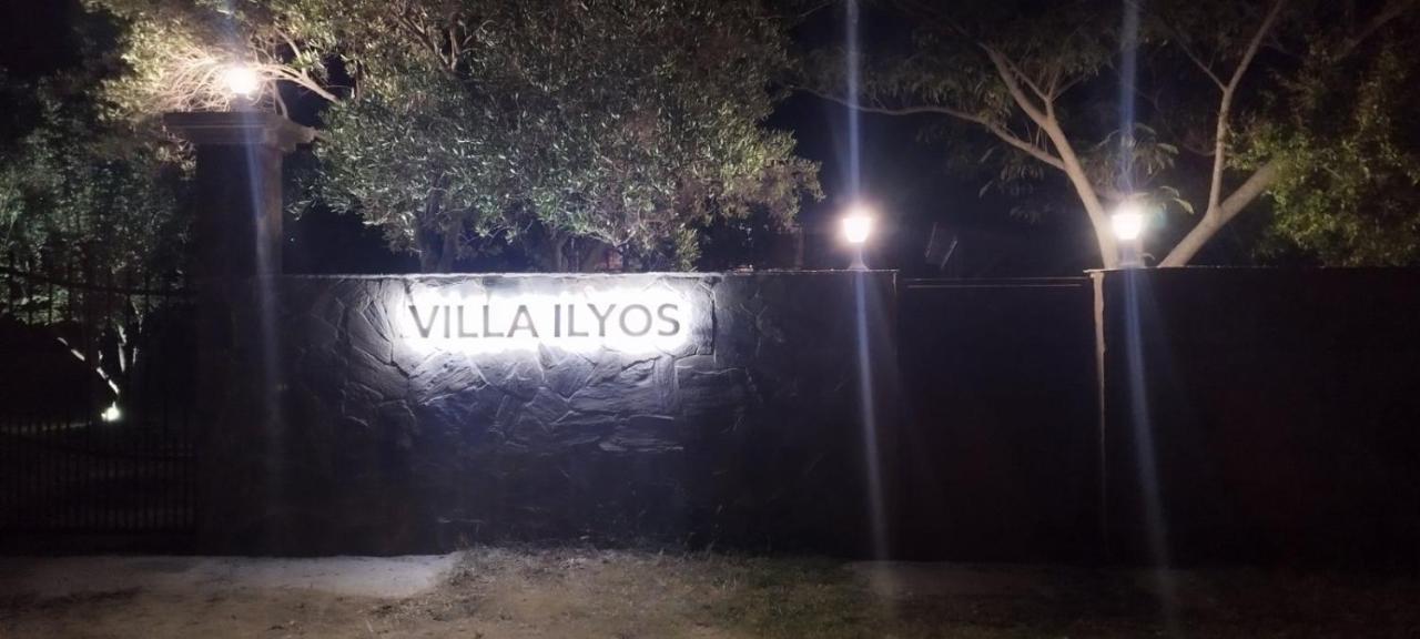 Villa Ilyos Ierissos Exterior photo